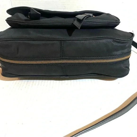 Marc Jacobs black nylon crossbody handbag - Picture 4 of 12